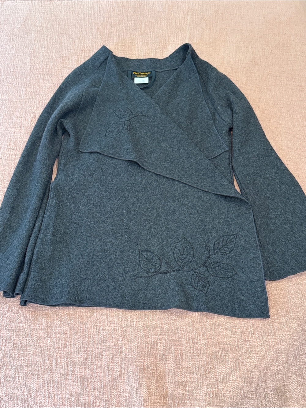 Wool blend Canadian made med wm’s Charcoal Gray Wrap Cardigan Sweater
